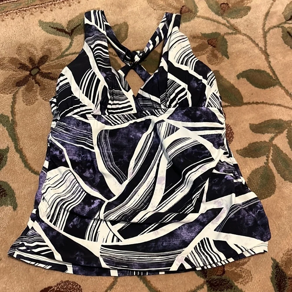 LA BLANCA Bali Hai Printed Tankini Swim Top
